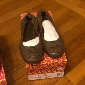 Tory Burch slip on leather shoes